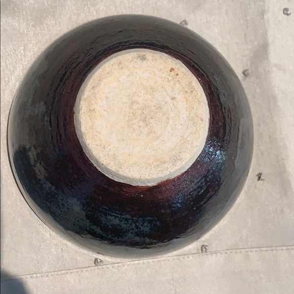 Handmade pottery bowl. - Picture 5 of 6